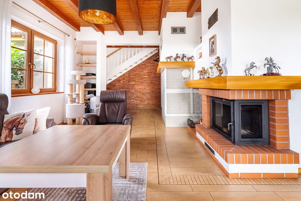 Wyjątkowy dom z duszą | 4038 m² działki | Stajnia i piękny ogród-4