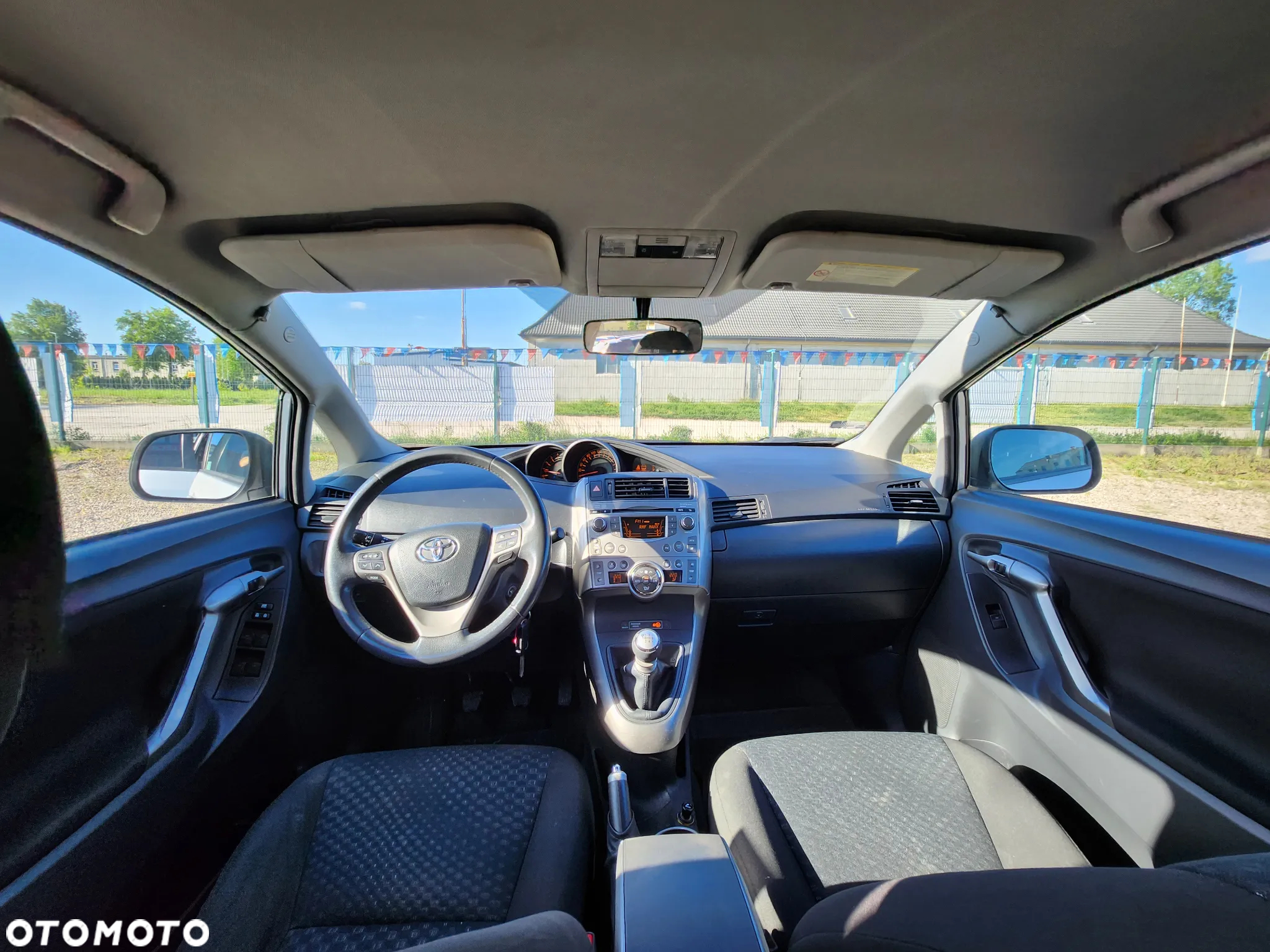 Toyota Verso 2.0 D-4D Sol - 28