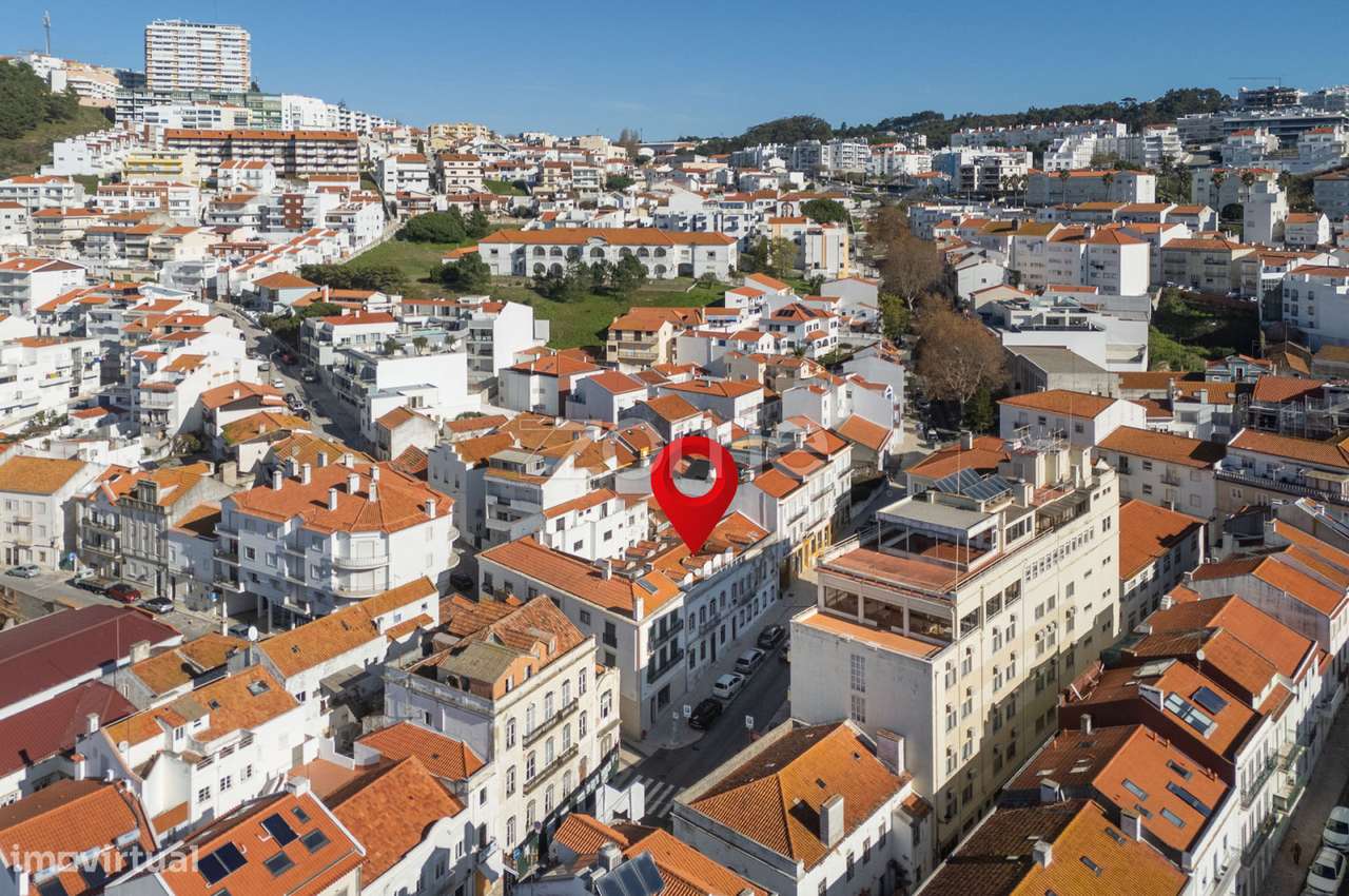 Loja perto da praia da Nazaré-34