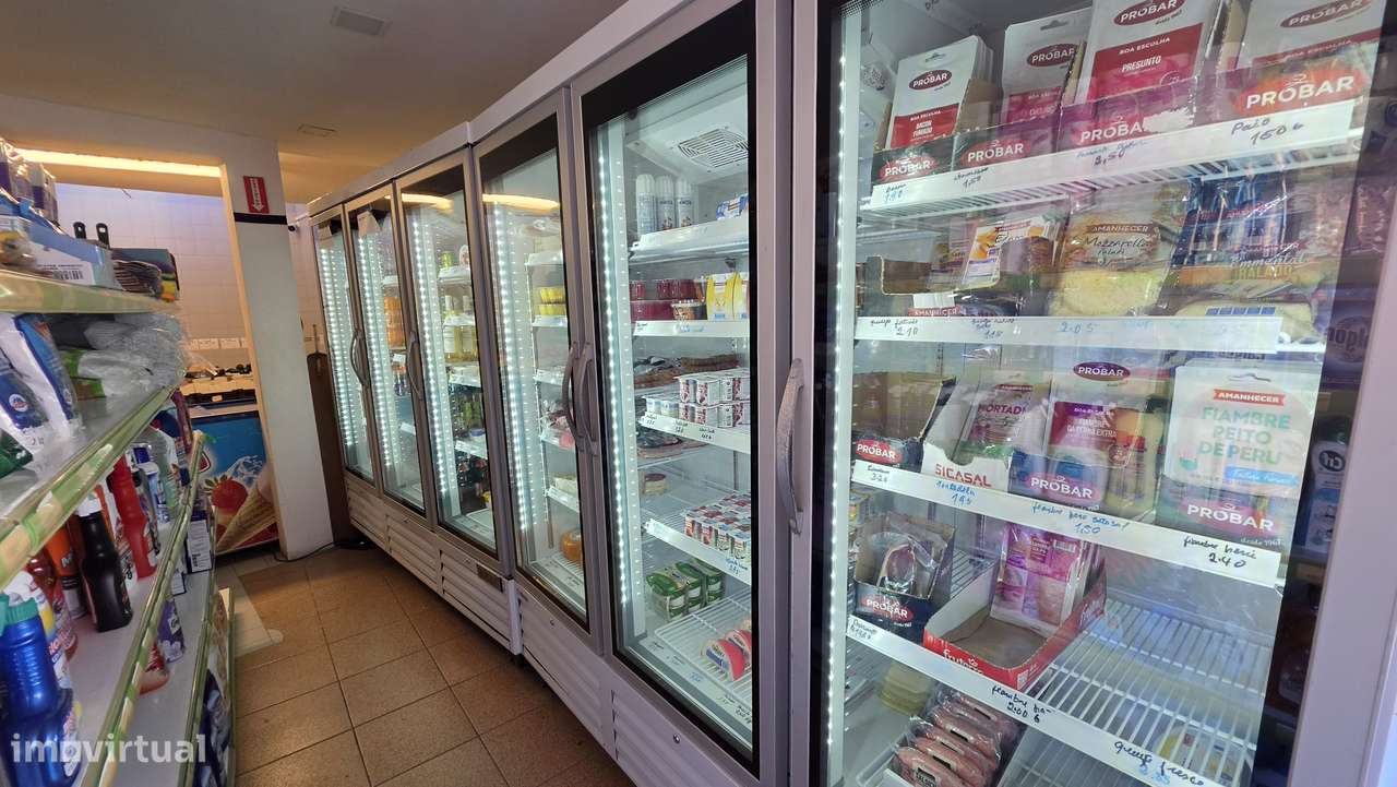 Trespasse Minimercado – Praia da Vieira | Localização Premium - Grande imagem: 3/15