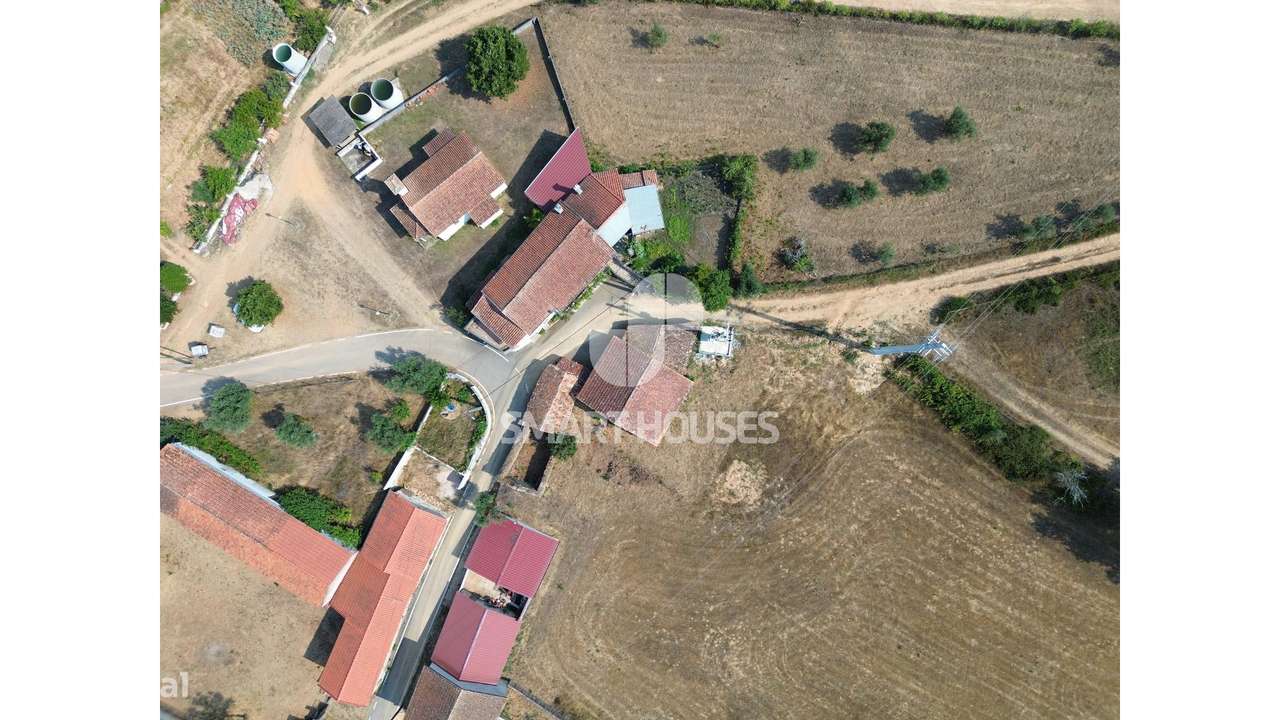 Conjunto edificado no Carapinhal-18