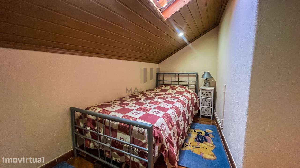 Moradia T4 | Zona Vinícola | Salzedas | Tarouca-9