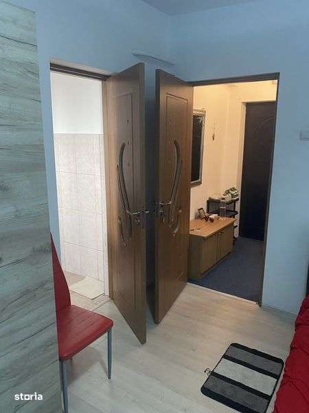 Inchiriez garsoniera/ regim hotelier - Imagine principală: 5/8