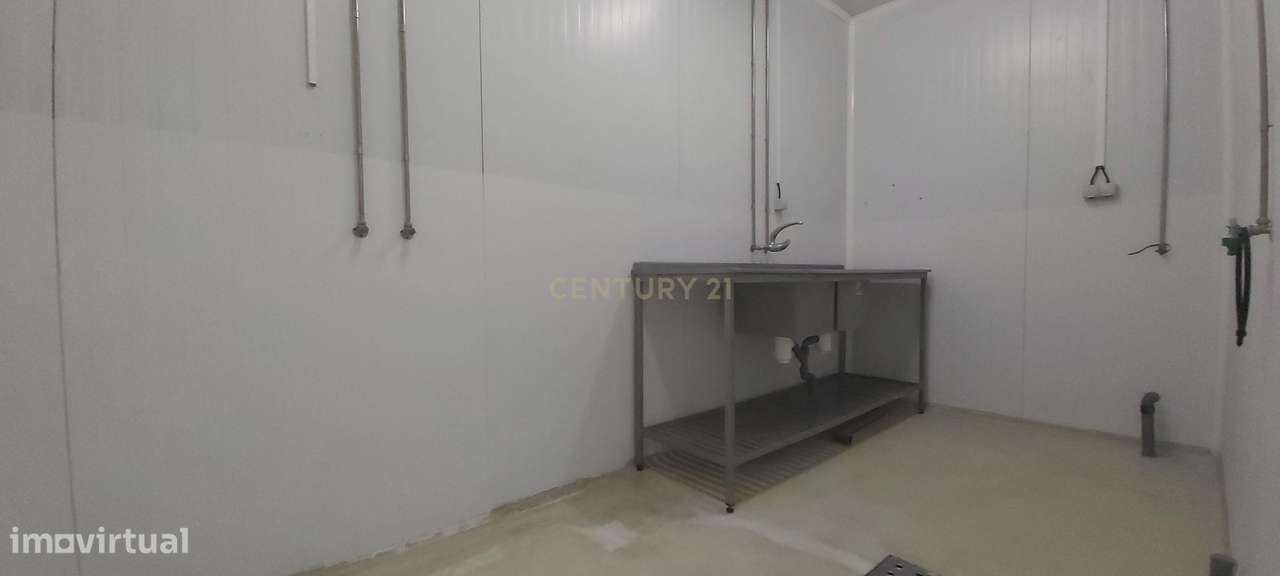 Armazém, 175 m², Serpa (Salvador e Santa Maria) - Grande imagem: 5/19