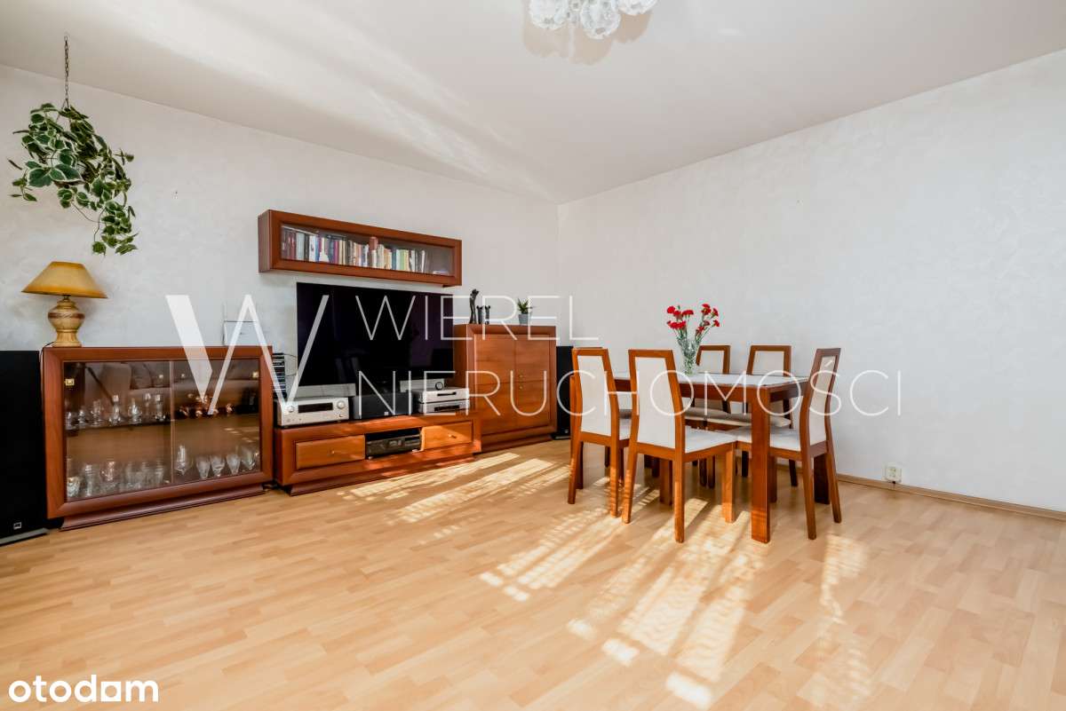 Wygodne 60m2 | duży parking | świetna lokalizacja-1