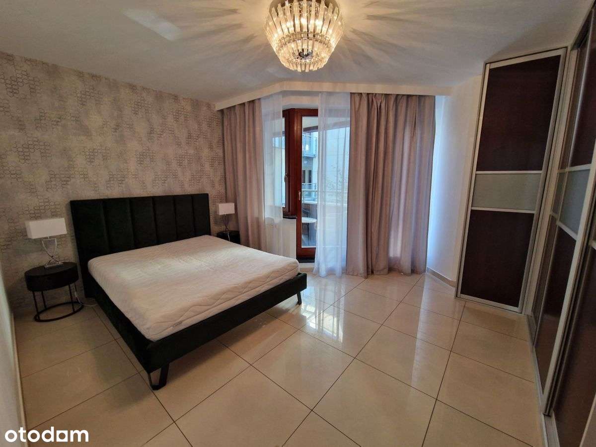 Okazja !! Po remoncie z pełnym wyposażeniem !!!-0