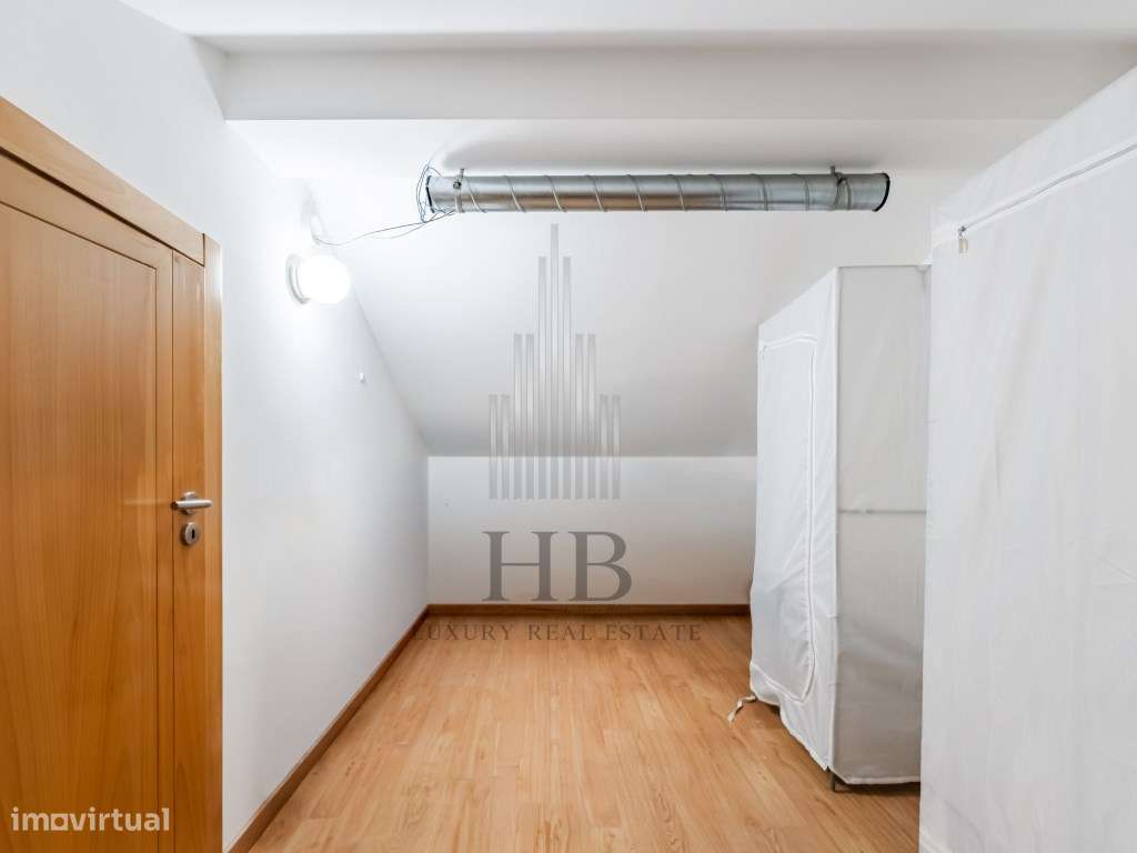 Exclusiva Moradia T4 com Piscina e Jardim |S. Joao das Lampas |Sintra-57