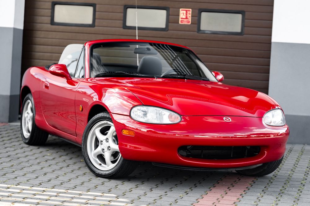 Mazda MX-5 (Miata) 1.6i 16V 2000