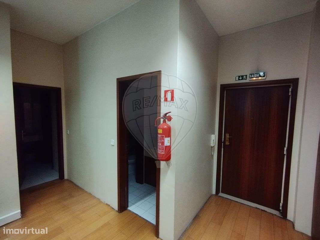 Escritório  para arrendamento - Grande imagem: 4/16