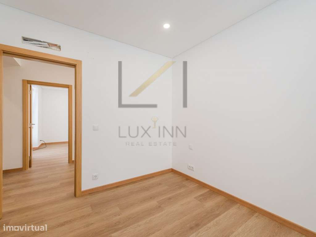 Moradia T5 Recuperada com Piscina, 2 Suítes e Garagem - Lote Isolad...-23