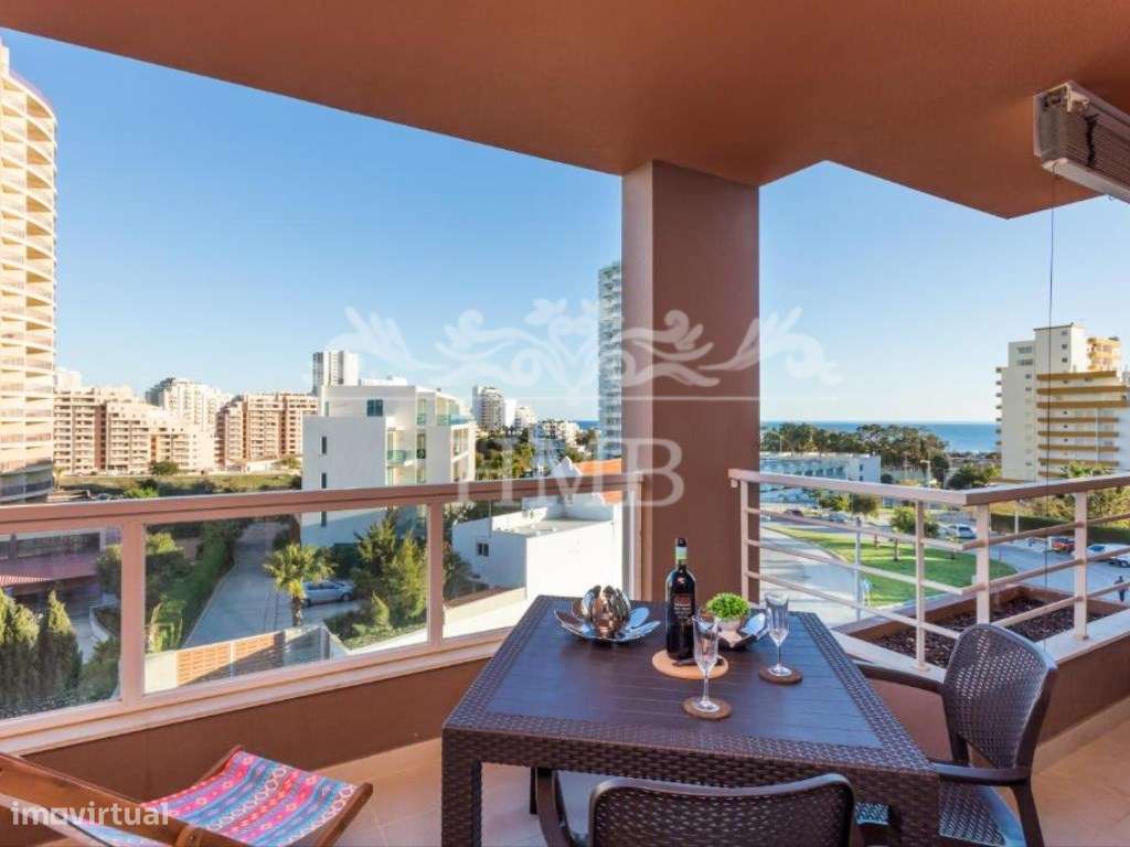 EXCLUSIVO T1 à 100m da Praia da Rocha - VISTA MAR, 1 Garagem , Pisc... - Grande imagem: 3/29