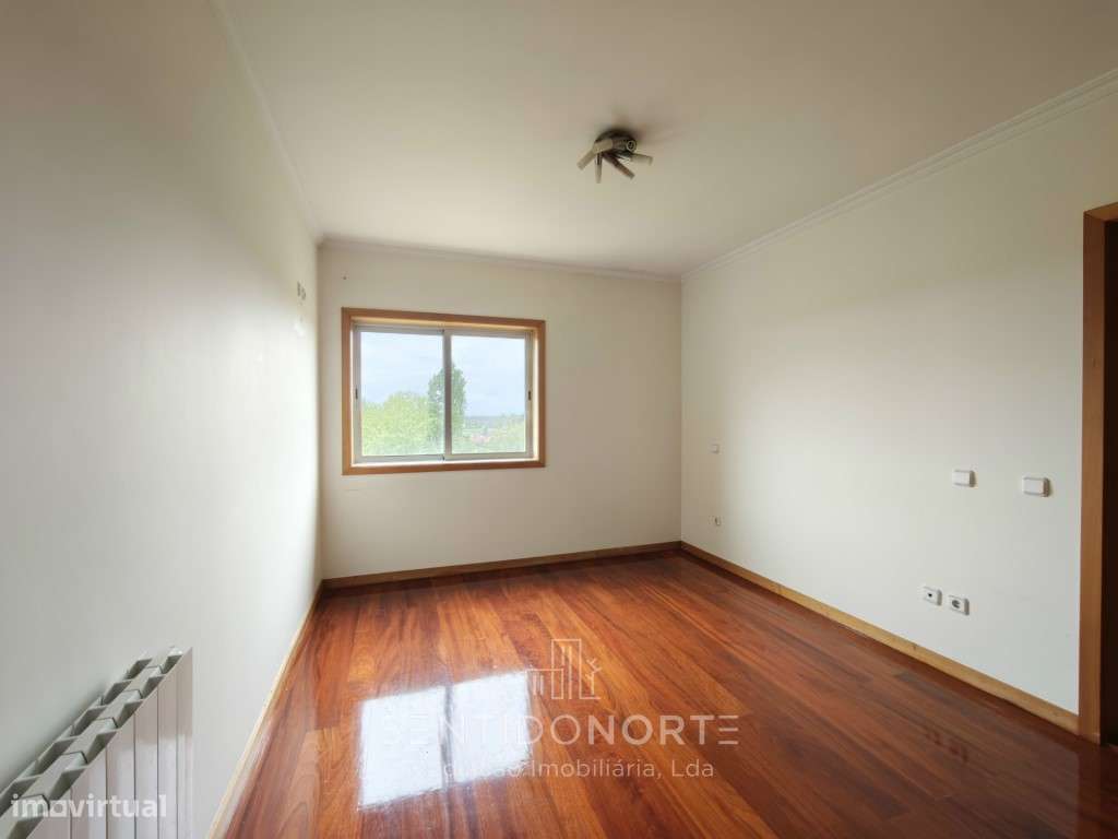 Apartamento T3 Maia-17