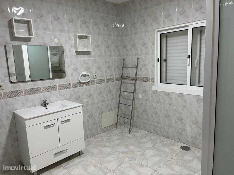 Andar de Moradia T3 para arrendamento - Grande imagem: 4/7