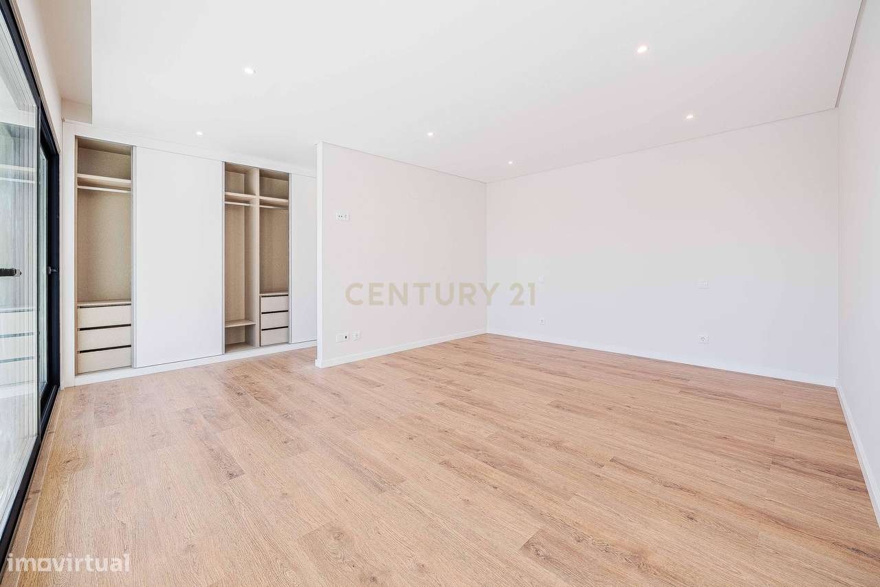 Moradia T3 Moderna | Acabamentos Premium-43