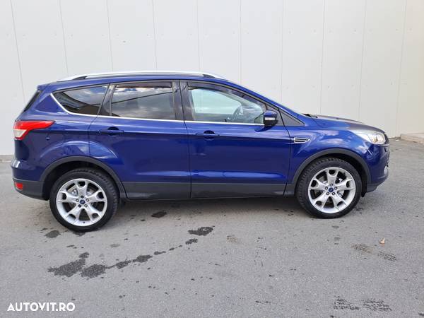 Ford Kuga - 4