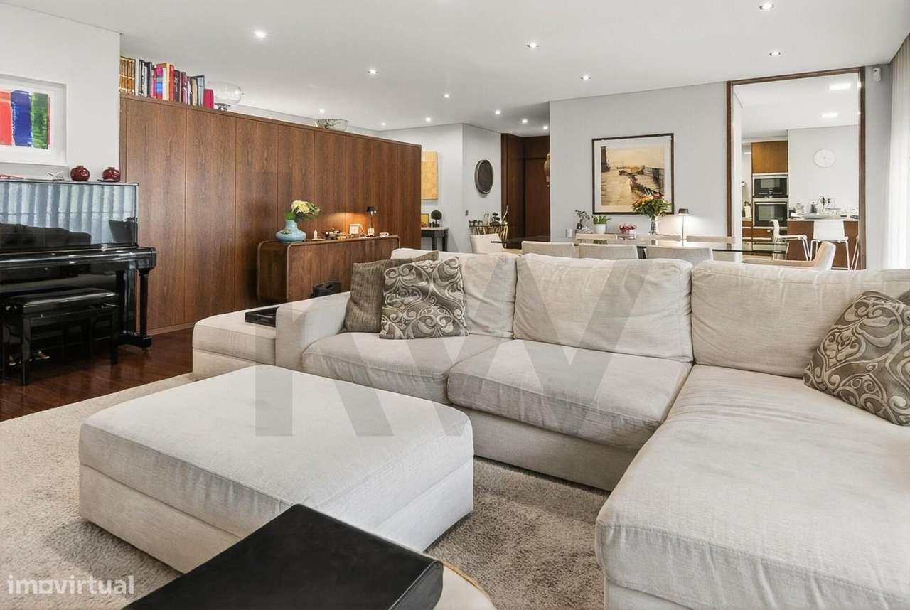 Apartamento T3 no Centro com 205m2 e Box Privativa - Grande imagem: 5/24