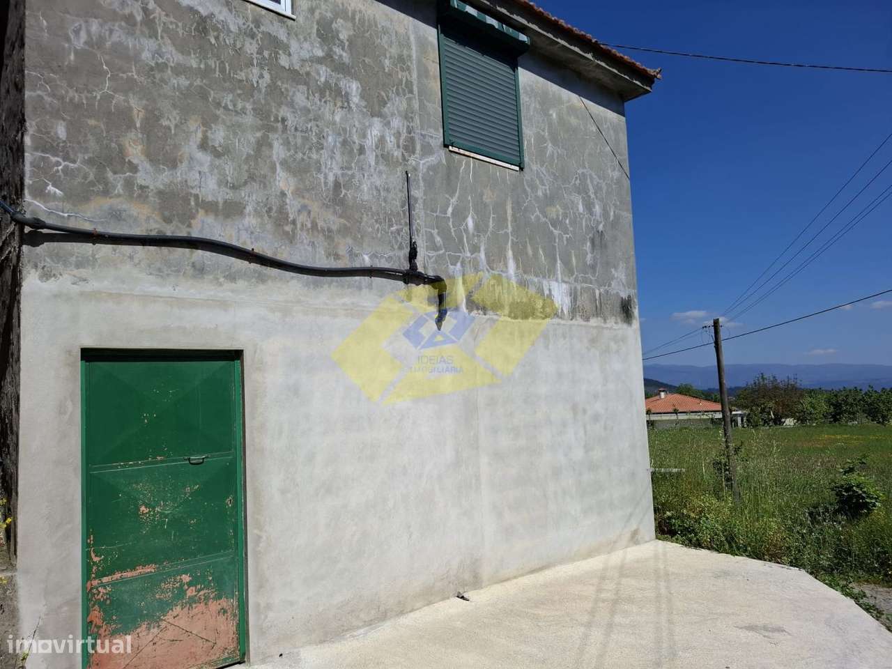 Moradia T3 em Borba da Montanha (Celorico de Basto)-14