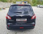 Nissan Qashqai+2 2.0 4x4 Tekna - 6