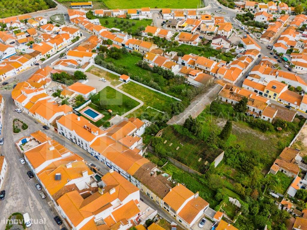 Dois Prédios para Reabilitar no Centro de Sousel - Uma Oportunidade...-16