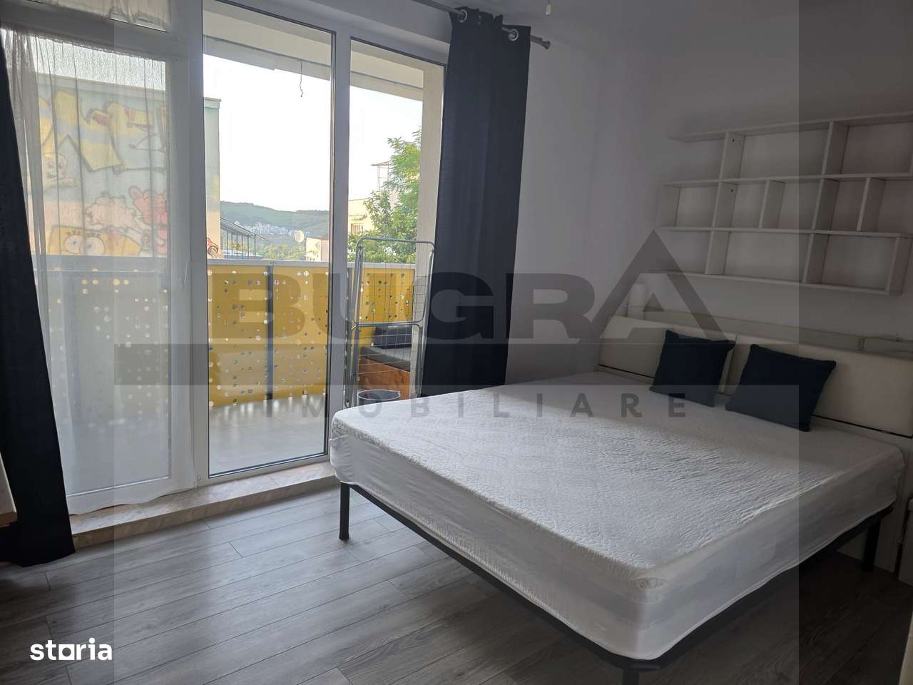 Apartament 2 camere 54mp, parcare, zona VIVO-0