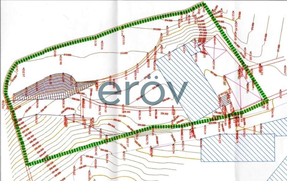 Moradia para Reabilitação com Terreno e Vista Panorâmica-27