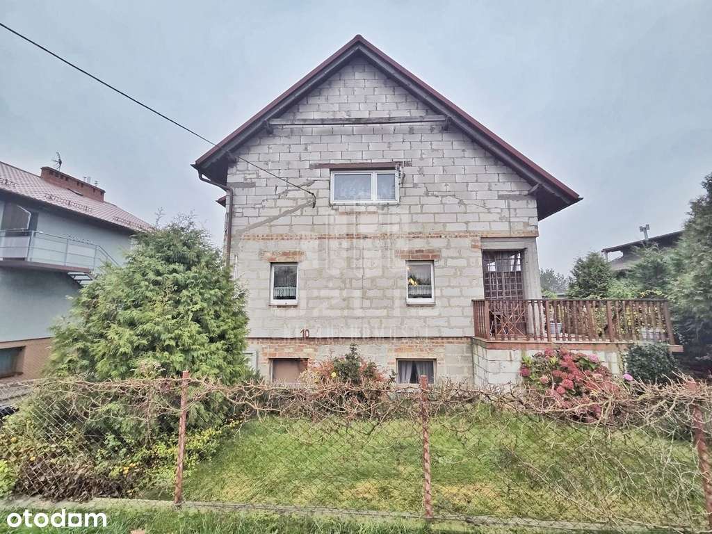Dom w atrakcyjnej lokalizacji