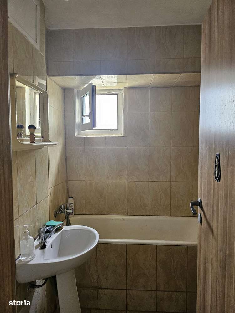 Berceni- Bulevardul Alexandru Obregia- BRD-9