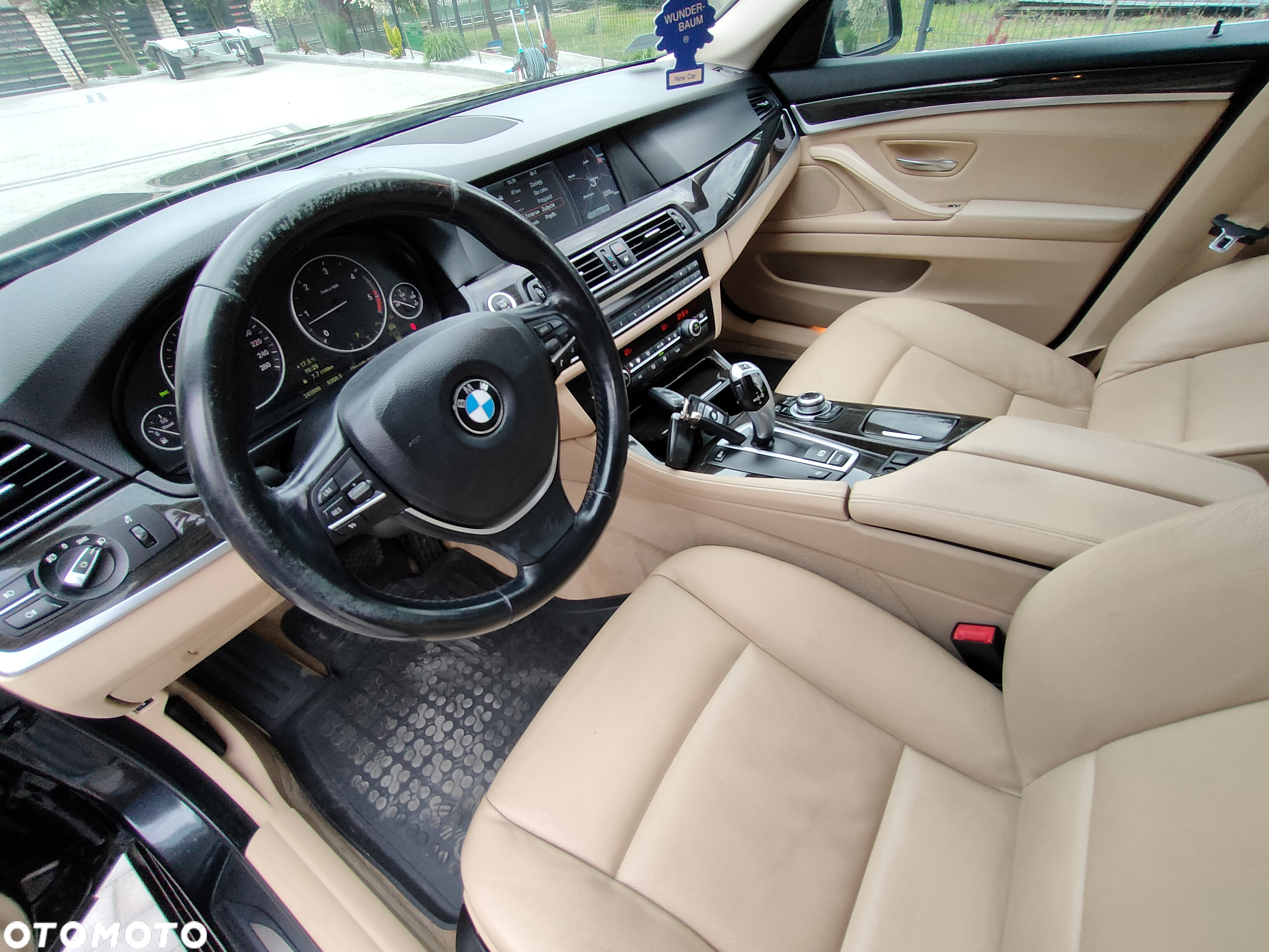 BMW Seria 5 530d Touring - 4