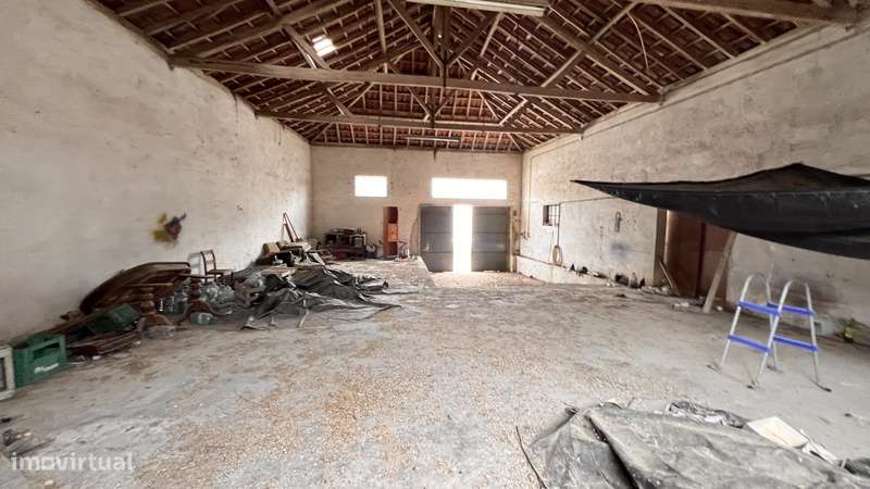 Armazém Oportunidade única na Aldeia Gavinha – Alenquer!-19