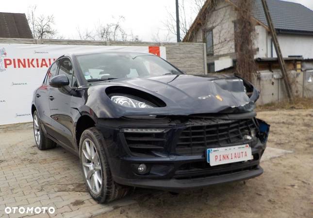 Porsche Macan - 2