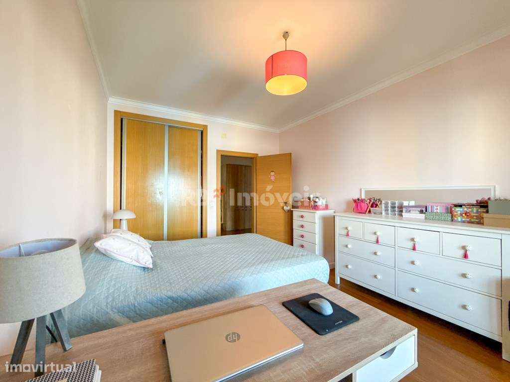 Apartamento T4 Duplex c/ Varandas, Arrecadação e Parqueamento - no ...-53