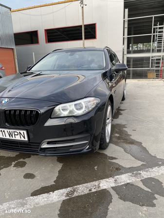 BMW Seria 5 518d Touring Aut. - 4