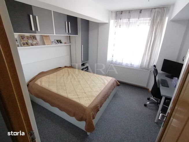 Apartament 3 camere, zona Baciu-4