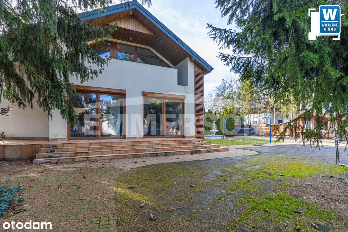 Obiekt Biurowo Mieszkalny-0