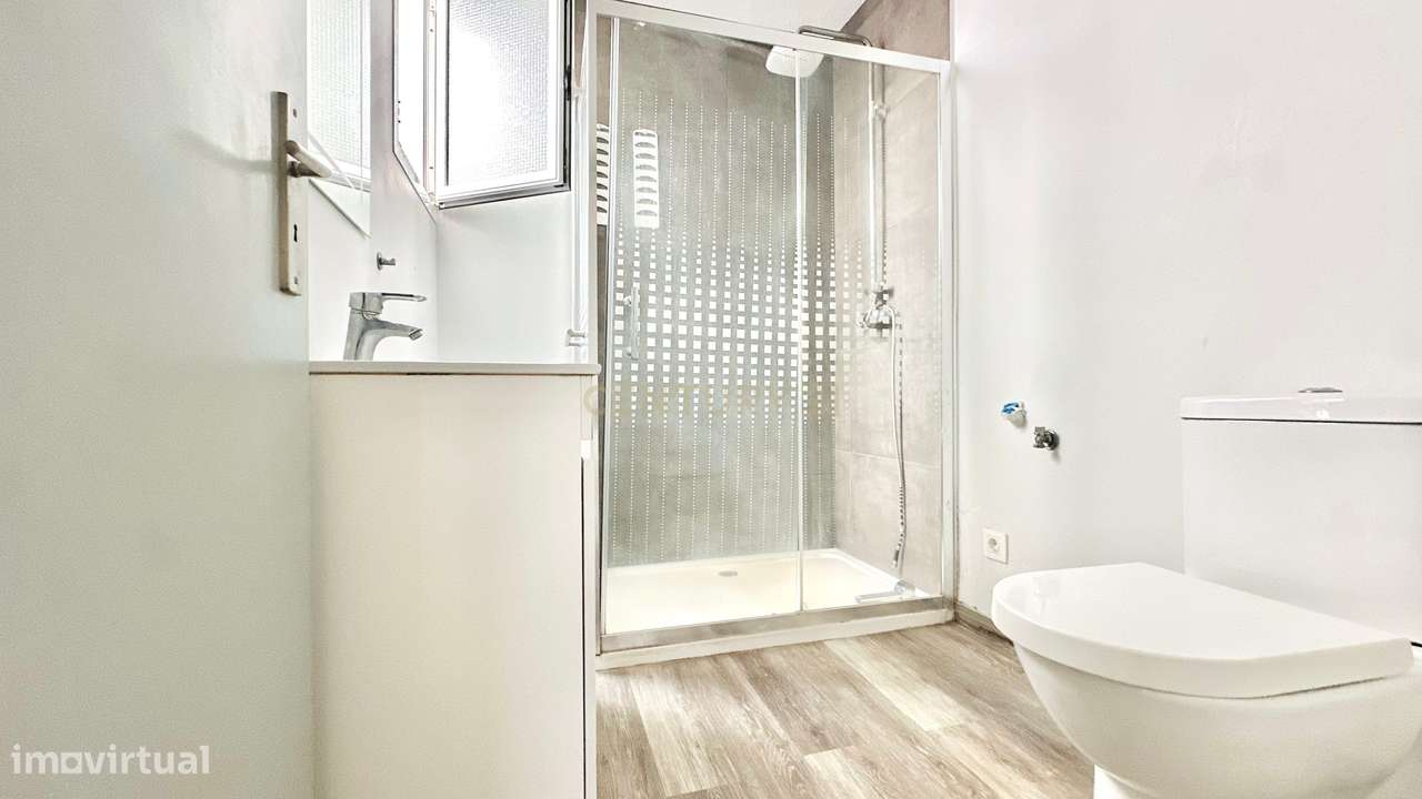 Prédio Urbano no Centro do Funchal – Oportunidade de Investimento - Lo-34