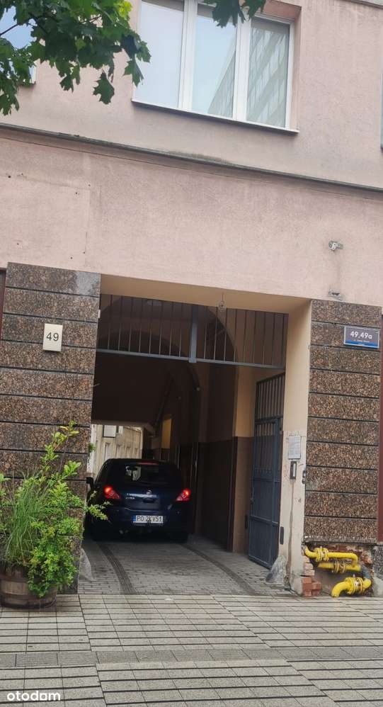 ul. Św. Marcin, Kamienica, Wolne od Zaraz-2