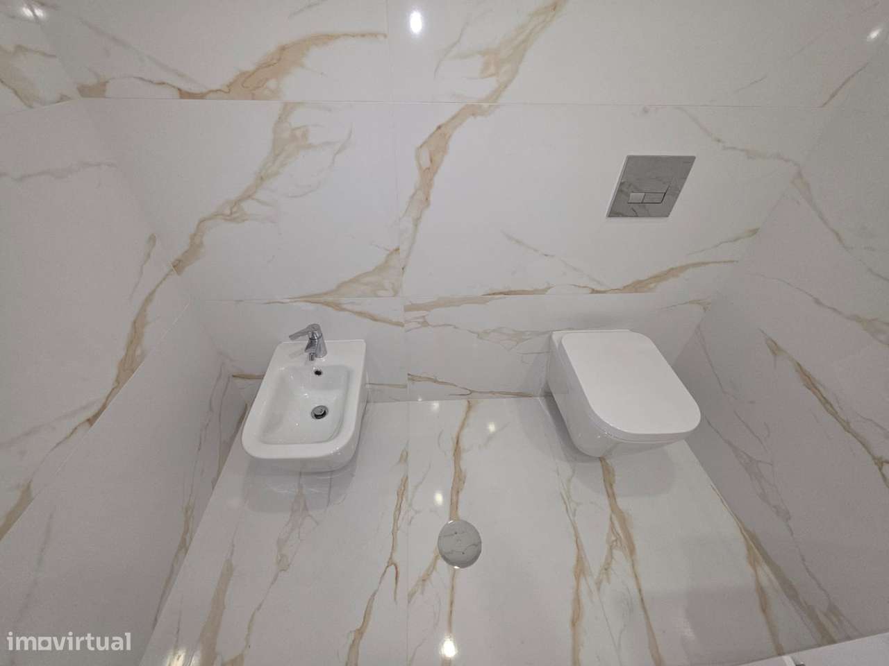 Excelente apartamento T2 novo, com terraço em Santa Maria da feira-14