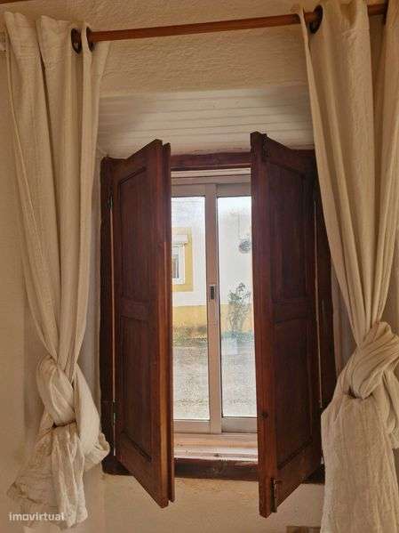 Arrendo T2 a 2 km da estacao Lamarosa Tomar - Grande imagem: 5/8