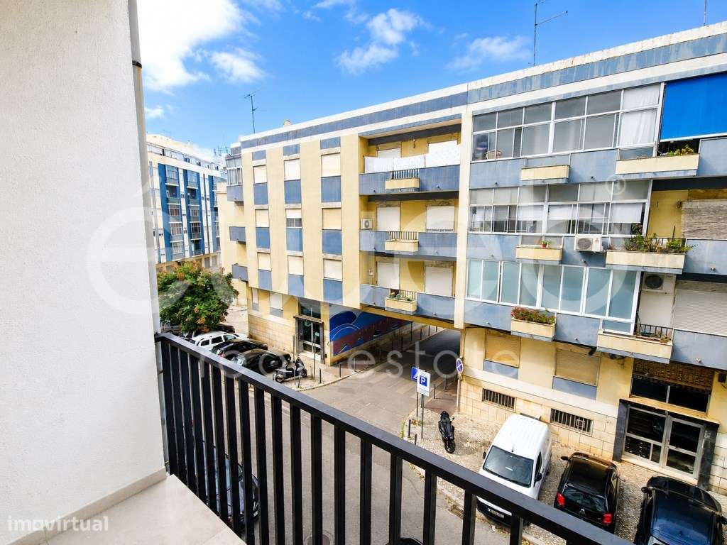 Apartamento T3 Totalmente Remodelado , Algodeia, Setúbal-7