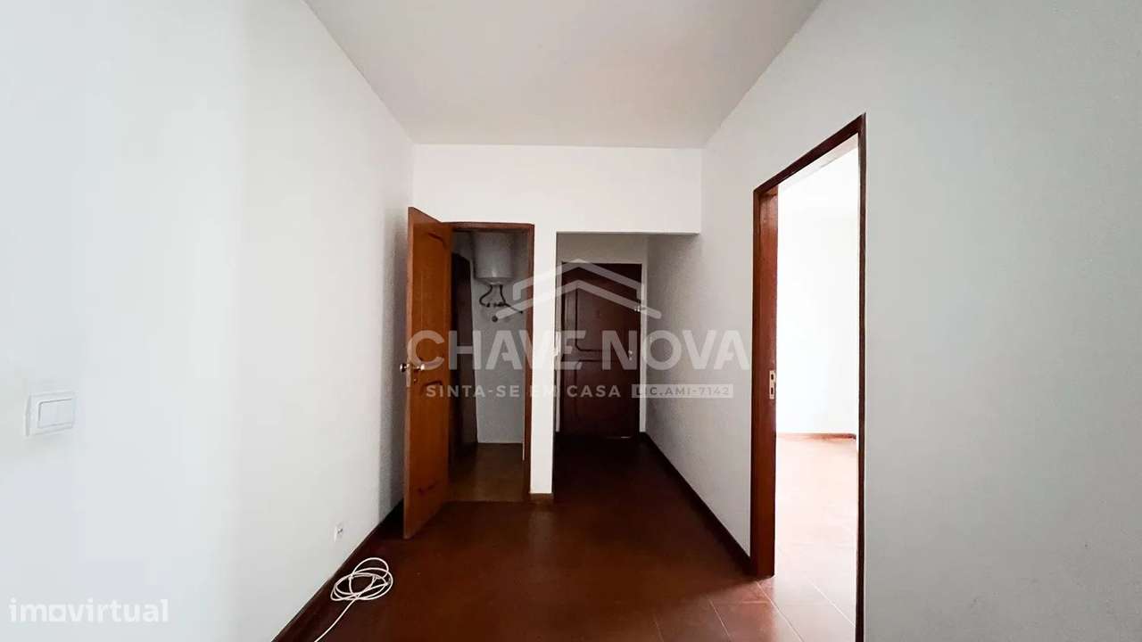 T3 c/ Lugar de Garagem no centro de Rio Tinto - Grande imagem: 4/13