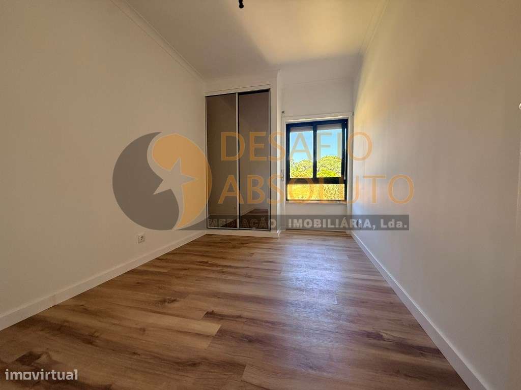 Apartamento T3 c/ Arrecadação. Feijó | Almada-19