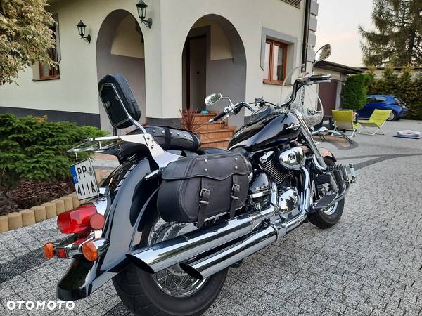 Suzuki Boulevard - 4