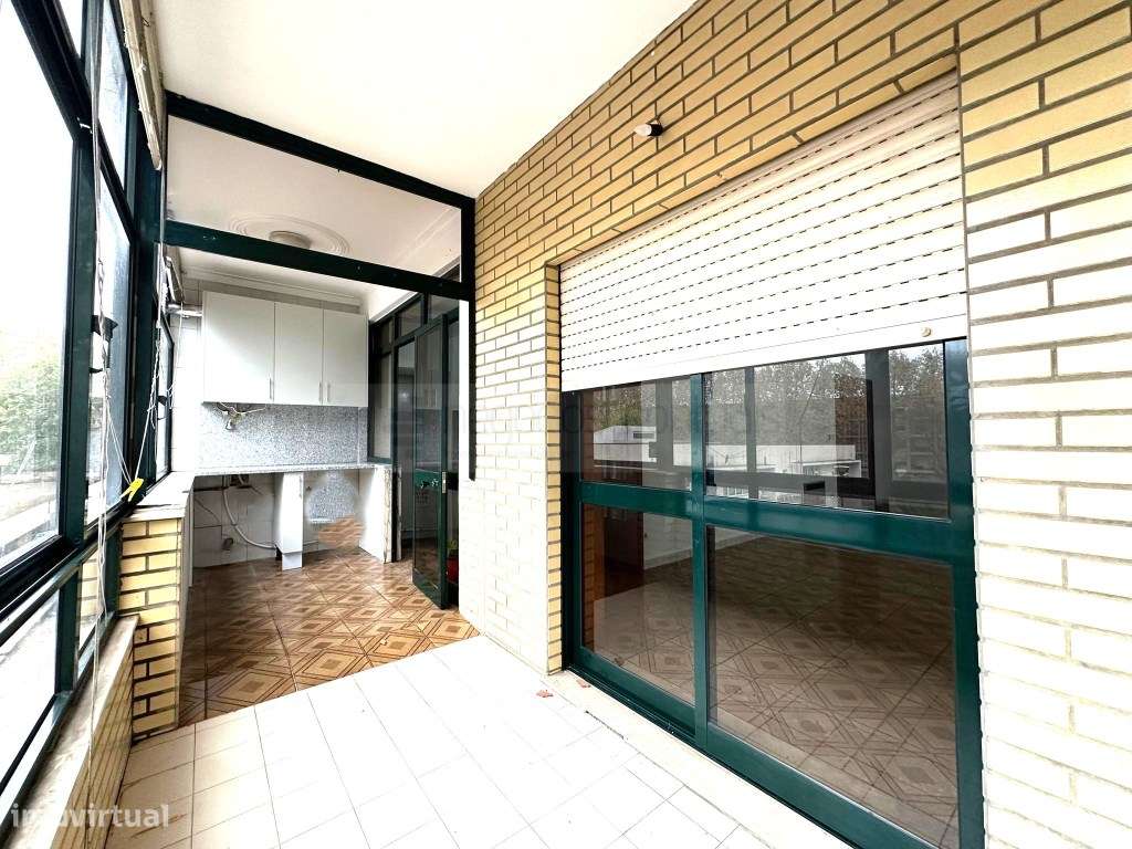 Apartamento T4 - centro da cidade com garagem para 2 carros - Grande imagem: 5/28