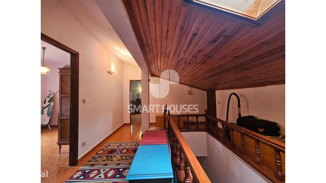 Moradia T3+1 em Avô c/ terreno-19