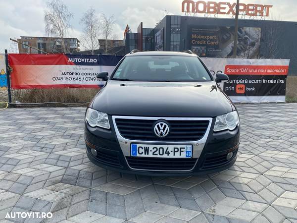 Volkswagen Passat Variant 2.0 Blue TDI SCR Comfortline - 19