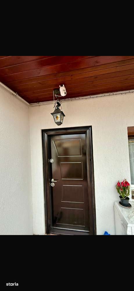 Casă de vânzare 4 camere Sector 5- strada Teiuș Berzovia - Imagine principală: 4/16