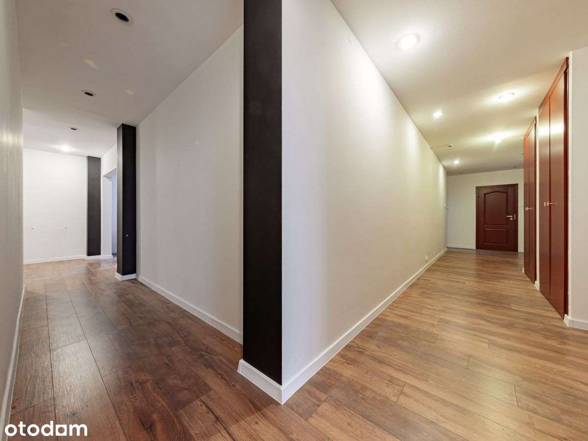 Na sprzedaż przestronne biuro 179,7 m² | Wola-9