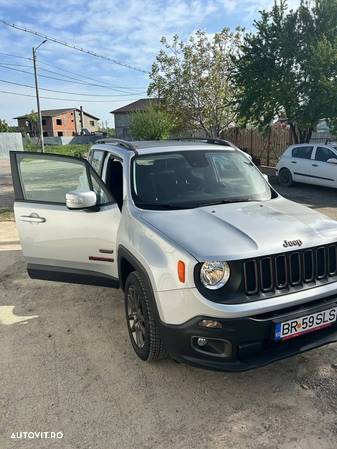 Jeep Renegade 2.0 M-Jet 4x4 AT Limited - 3