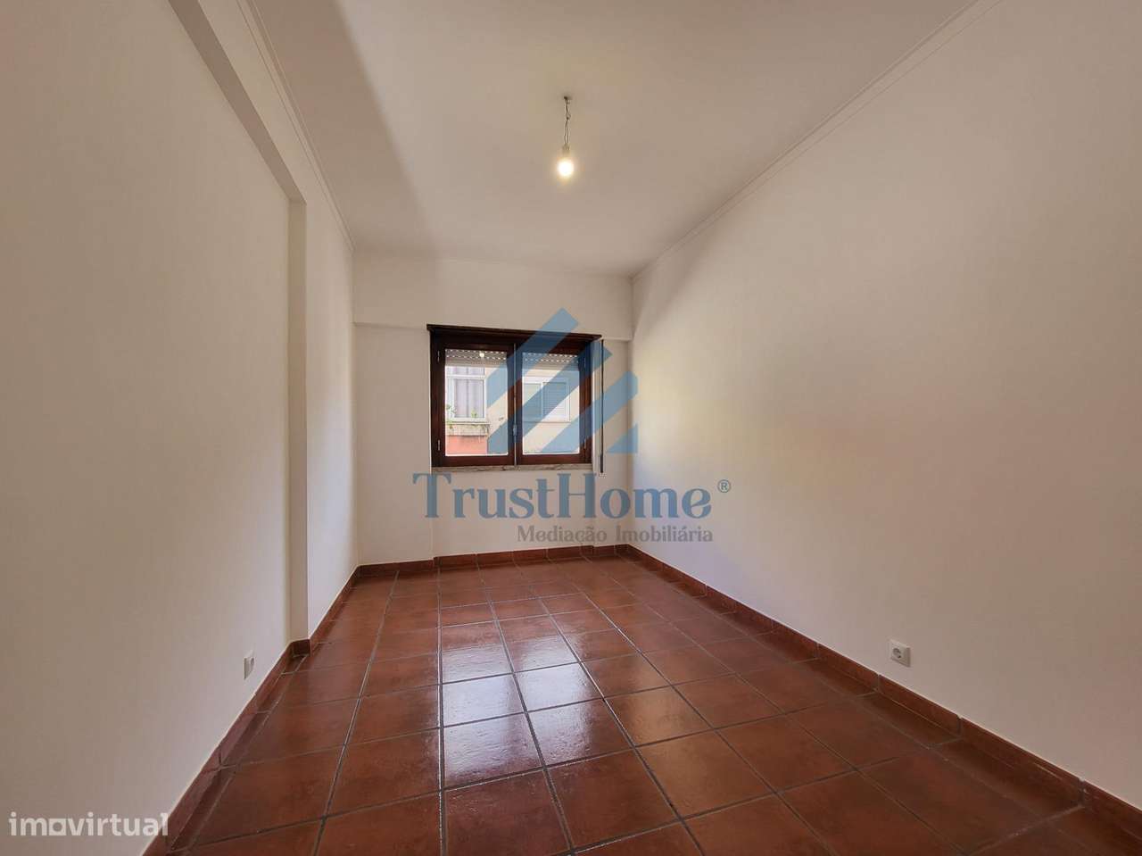 T2 no centro de Queluz a 5min da estação de Queluz-14