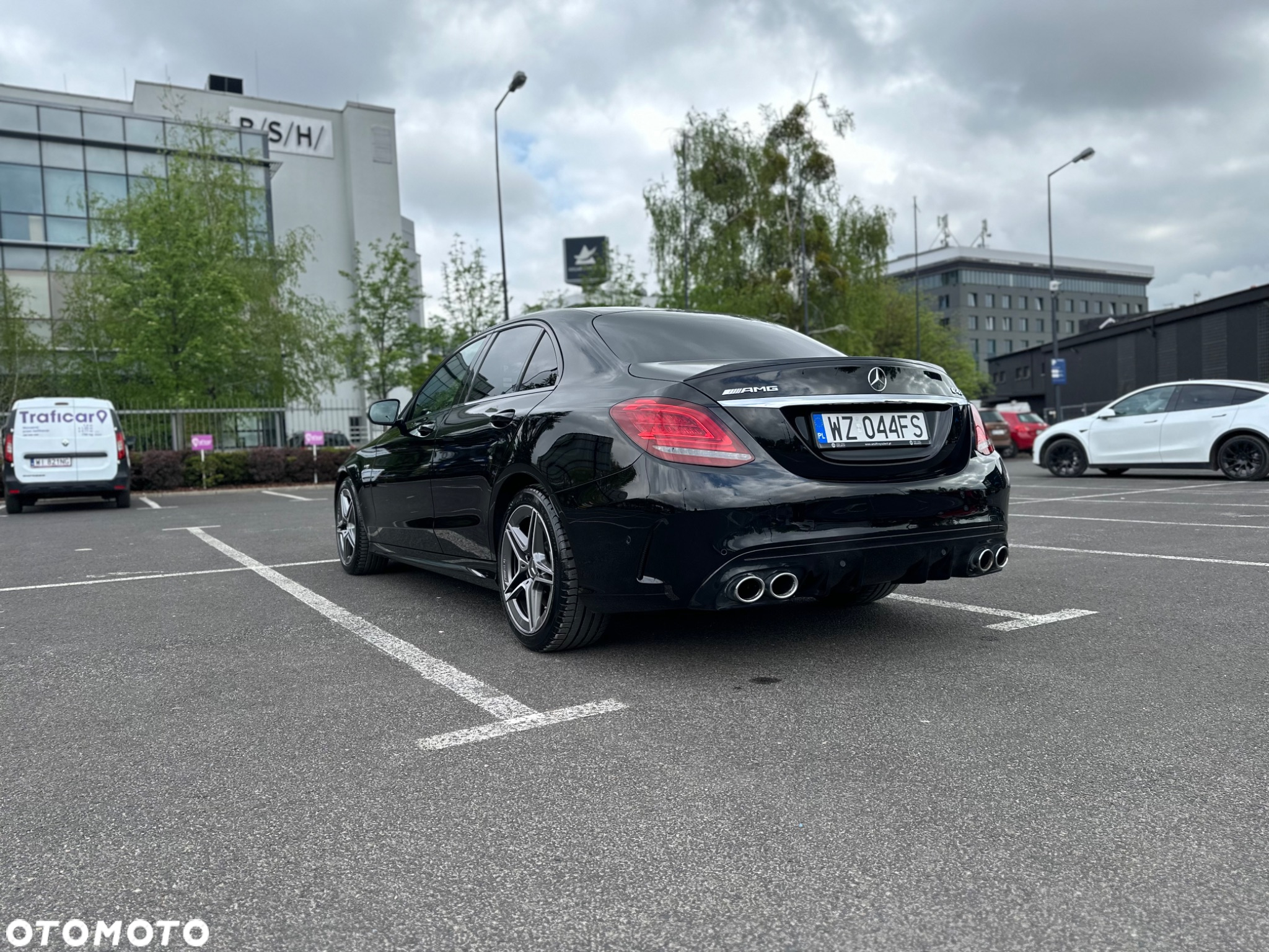 Mercedes-Benz Klasa C 43 AMG 4MATIC - 2